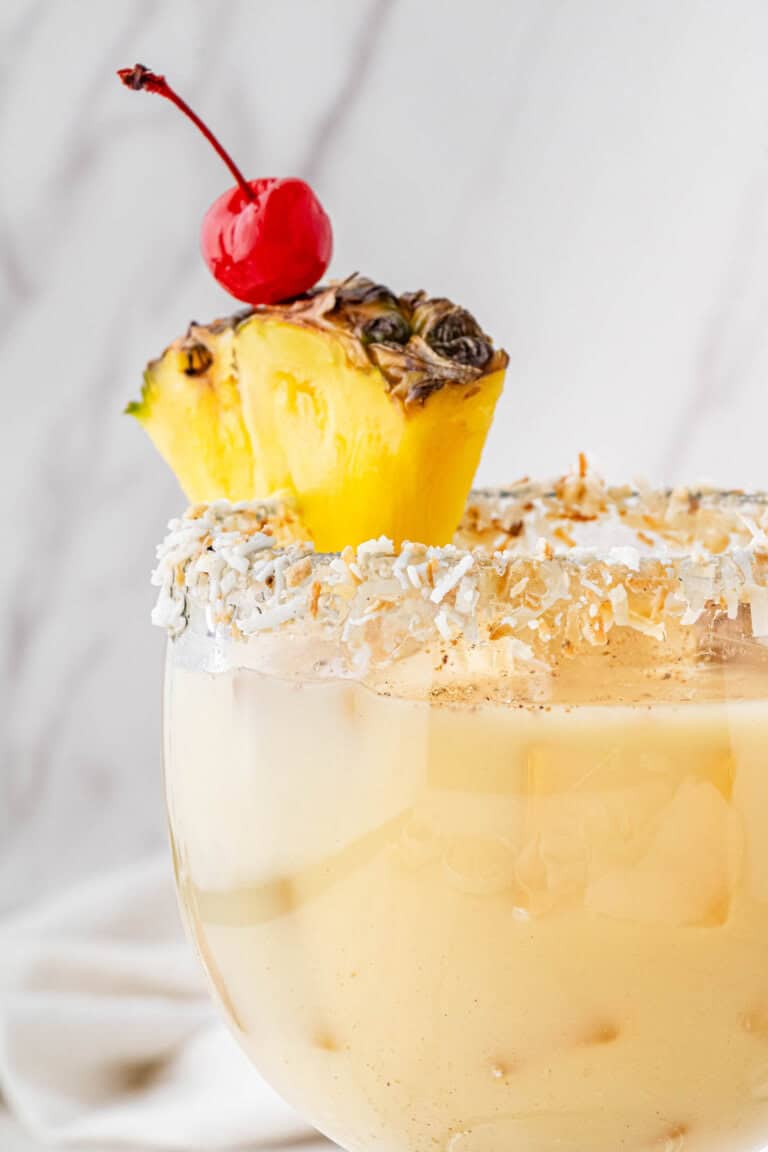 Cheddar’s Painkiller Drink Recipe (Copycat Cocktail) - Simple Copycat ...