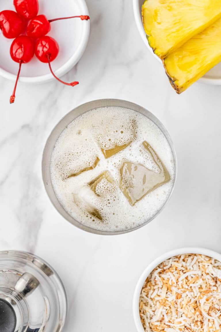 Cheddar’s Painkiller Drink Recipe (Copycat Cocktail) - Simple Copycat ...