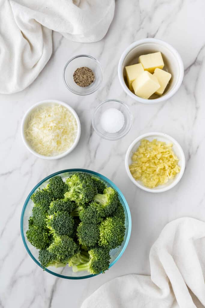 Longhorn Steakhouse Broccoli ingredients in individual bowls