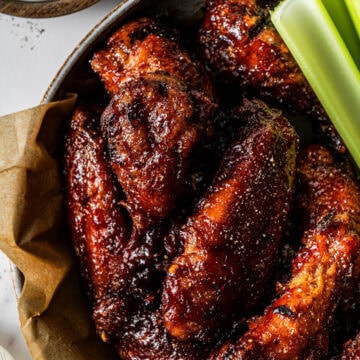 Hooters Daytona Wings Recipe Copycat in a bowl