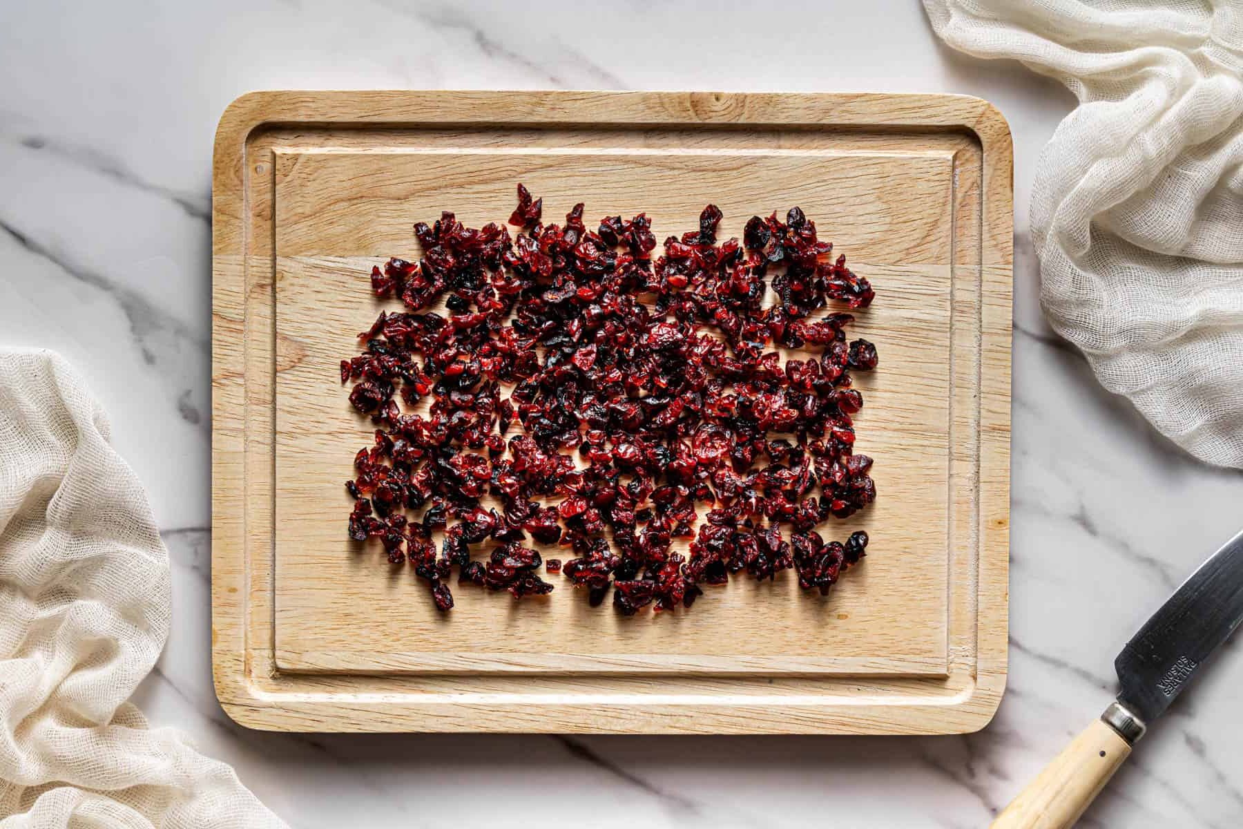 finely chopped dried cranberries for cranberry jalapeño dip